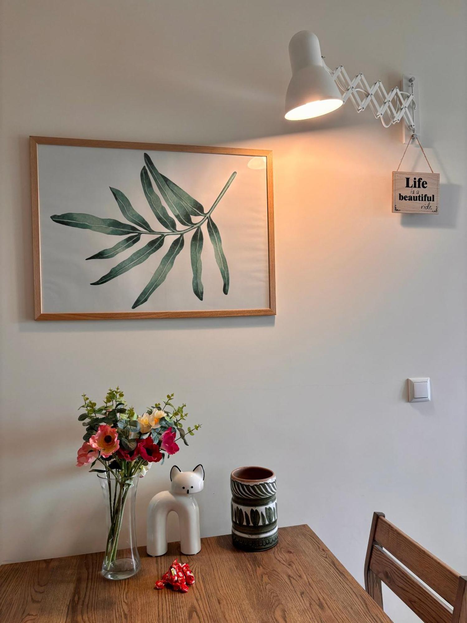 Downтown - Free Parking Apartment *