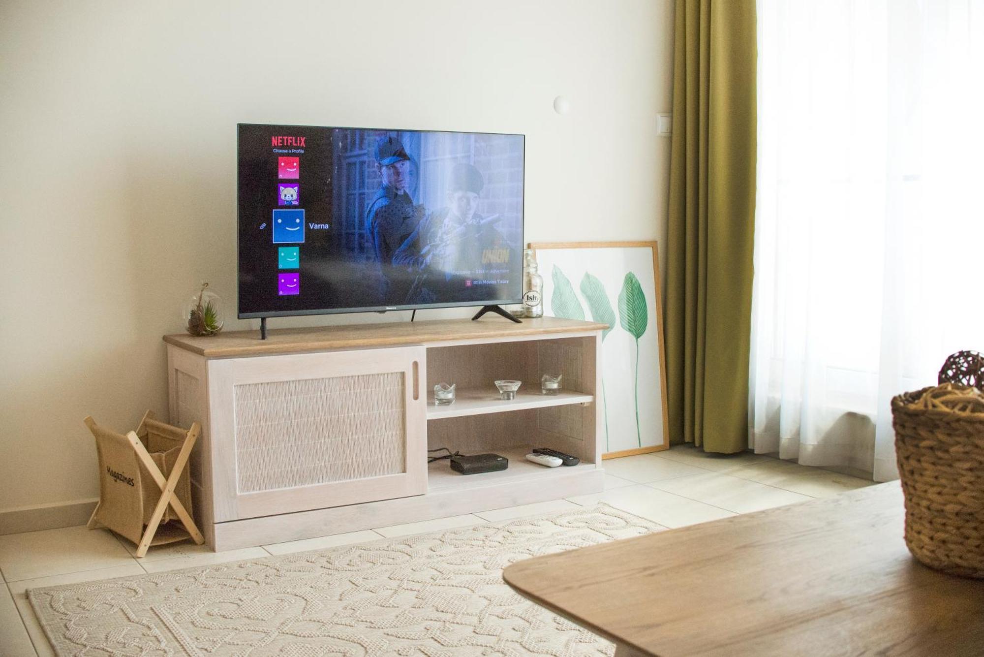 Downтown - Free Parking Apartment